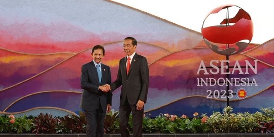 Jokowi Buka Pertemuan Pemimpin ASEAN: Visi 2045 Harus Adaptif dan Visioner