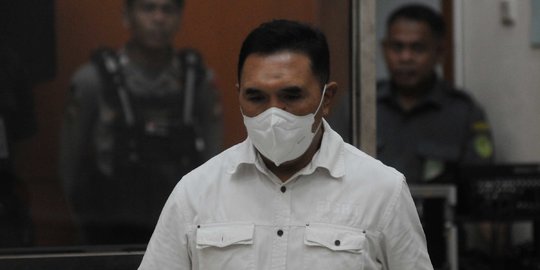 Eks Kapolsek Kalibaru Divonis 17 Tahun Bui & Denda Rp2 M Terkait Kasus Teddy Minahasa