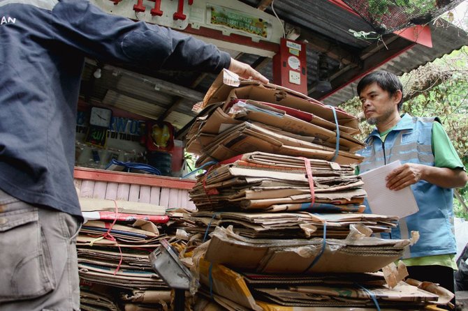 bank sampah di kelurahan dago kota bandung