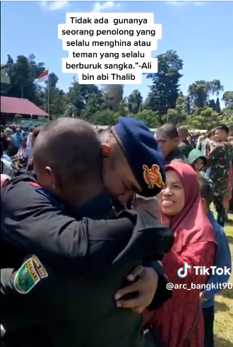 kakak brimob hadiri pelantikan adik tni