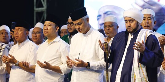 Ganjar soal 10 Tahun Jateng Bersholawat: Semoga Selalu Menyejukkan Bangsa