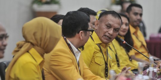 Tak Cuma Gerindra, Golkar juga Daftarkan Dedi Mulyadi Caleg 2024 ke KPU