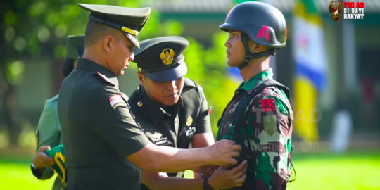 Menangis Haru, Para Orangtua Ini Anaknya Lulus Jadi Prajurit TNI 'Dia Angkat Derajat