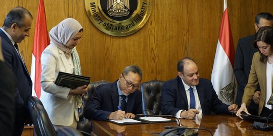 Pemerintah Teken Kontrak Dagang dengan Mesir Rp12,88 Triliun
