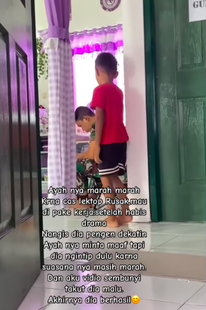 momen anak kolong minta maaf kepada ayahnya karena merusak charger laptop