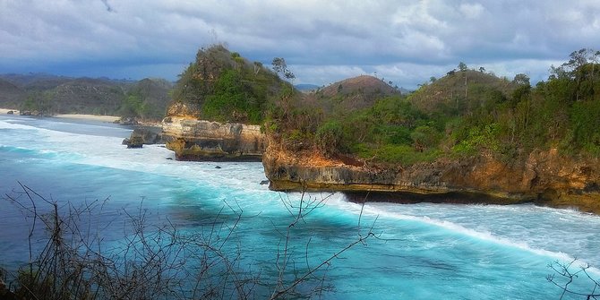 55 Objek Wisata Malang Terbaik: Mulai dari Taman Hiburan, Air Terjun, sampai Pantai