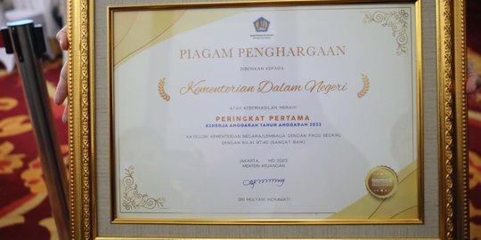 Raih Penghargaan Anggaran Terbaik, Mendagri: Terima Kasih Kerja Keras & Kekompakannya