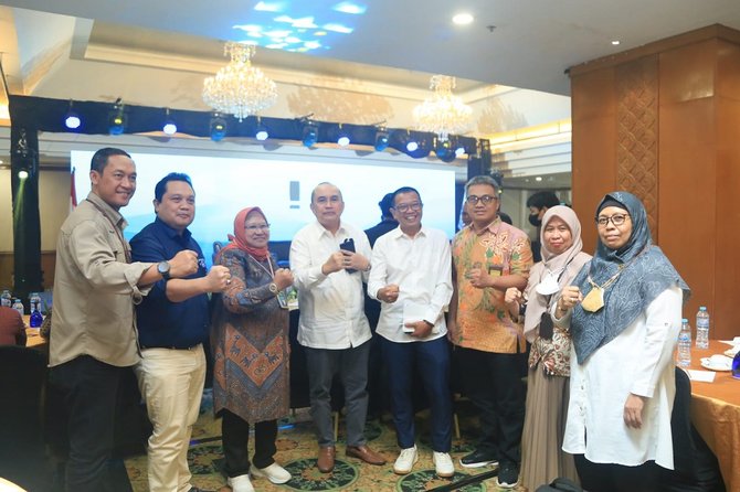 kemnaker gelar simposium nasional untuk tingkatkan layanan antar kerja masyarakat