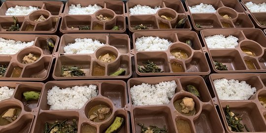 Menengok Dapur Rumah Tahanan di Garut dan Mencicipi Nasi Cadong