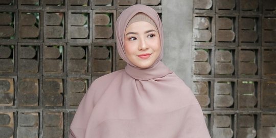 Ada Natasha Rizky dan Dahlia Poland, Ini 11 Artis Cantik yang Menikah di Usia Belasan