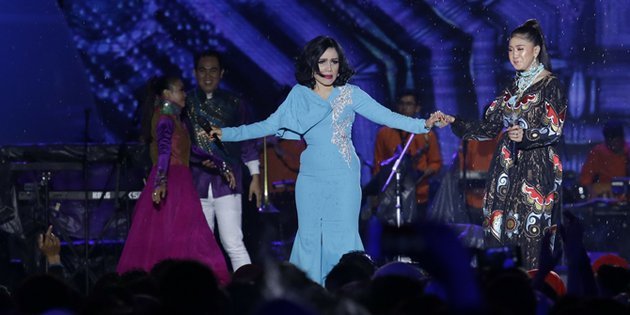 6 pesona rita sugiarto dari awal karier hingga sekarang
