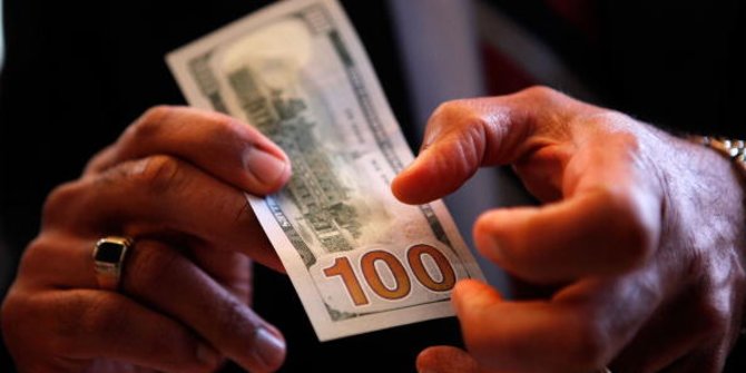 Terungkap, Ini Keuntungan Indonesia yang Berani Tinggalkan Dolar AS