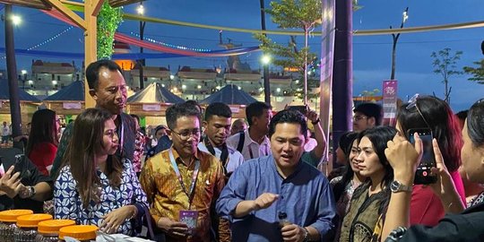 gajinya dua kali lebih besar dari menteri