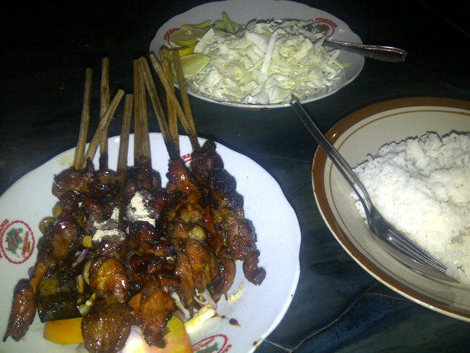 sate buntel