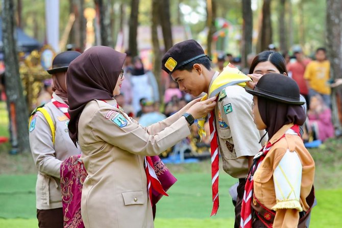 pramuka lintas agama di banyuwangi kemah bareng