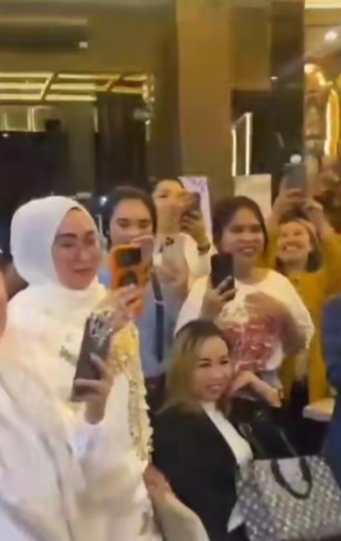 viral arisan emak emak rp25 m bikin shock warganetviral arisan emak emak rp25 m bikin shock warganet