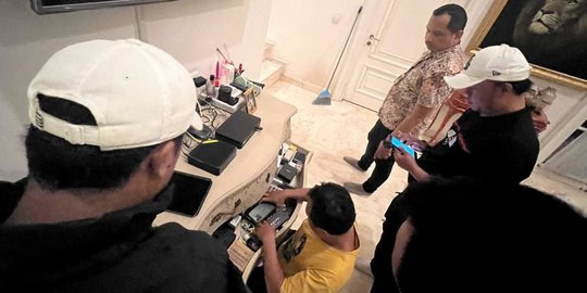 Rumah Dito Mahendra Digeledah Polisi, Airsoft gun dan Puluhan Butir Peluru Disita