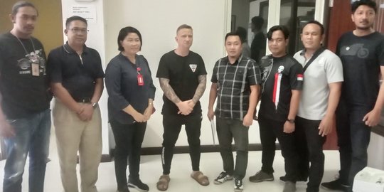 Pengusaha Asal Kanada Buronan Interpol Kasus Penipuan dan Pemalsuan Ditangkap di Bali