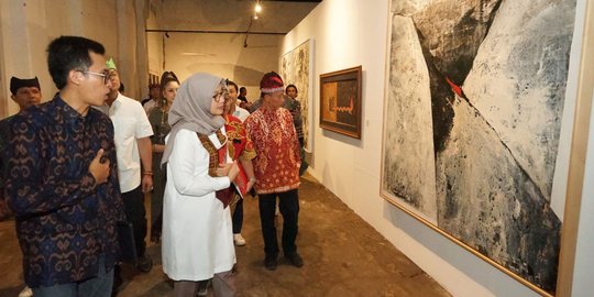 Buka Pameran Seni ArtOs Nusantara, Bupati Ipuk: Momentum Dukung Industri Kreatif