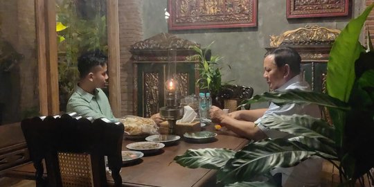 Gibran Didorong jadi Cawapres Prabowo, Pengamat: Peluangnya Sulit Karena Regulasi