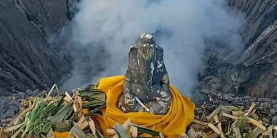 Kronologi Arca Ganesha Raib dari Bibir Kawah Gunung Bromo