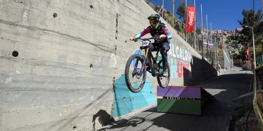 Ekstremnya Jalur Challenge Downhill di La Paz, Bisa Picu Vertigo