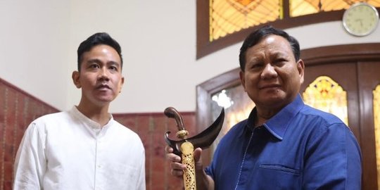 Pertemuan dengan Prabowo Berbuntut Panjang, Gibran Belum Laporan ke Jokowi