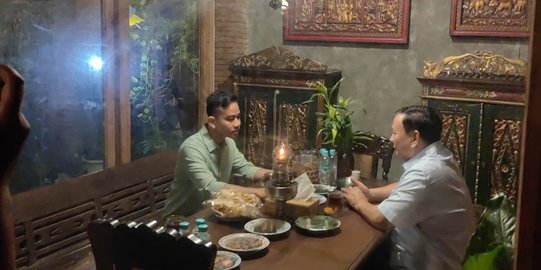 Gerindra Ungkap Kronologi Pertemuan Prabowo dan Gibran