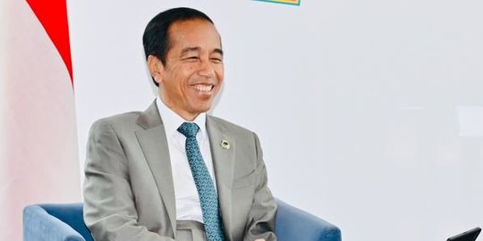PDIP: Hakul Yakin Jokowi Tak Main Dua Kaki, Beliau Tetap Bersama Kami