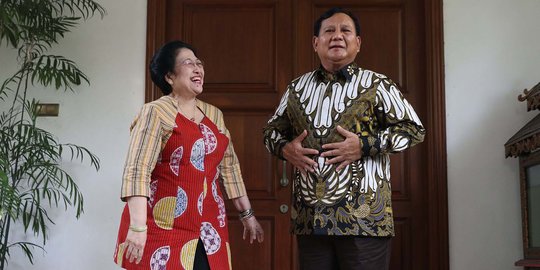 Desmond soal Rencana Prabowo-Megawati: Ketemu untuk Apa, Banyak Orang PHP