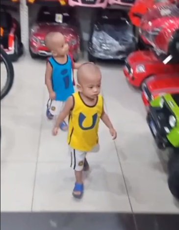 anak kembar mirip upin ipin