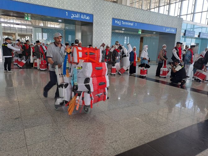 jemaah haji kloter 1 tiba di madinah