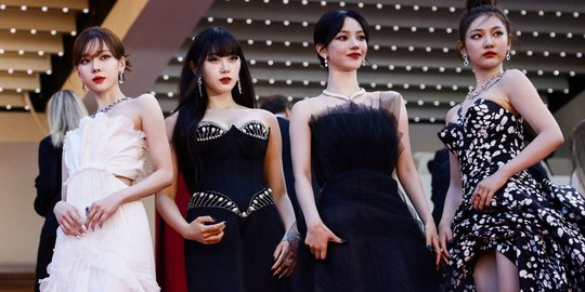 Debut di Festival Film Cannes, Pesona Girl Grup K-pop Aespa Menyita Perhatian
