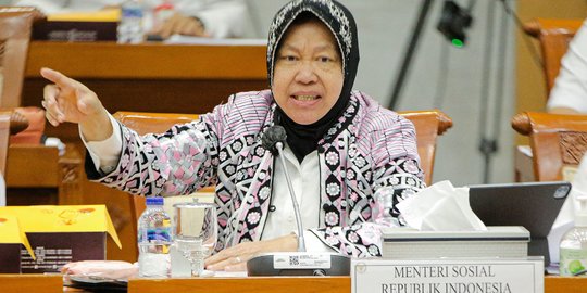 Kemensos Digeledah KPK, Risma: Kami Siap Kerja Sama Agar Tak Ada Penyelewengan Bansos