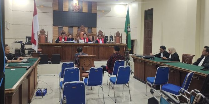 Hakim PN Tanjungkarang Vonis Terdakwa Suap Unila 4 Tahun 6 Bulan Penjara