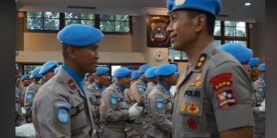 Tak Cuma Komandan Pasukan HUT RI Istana, Polisi Penjual Pecel Ayam juga Pasukan PBB