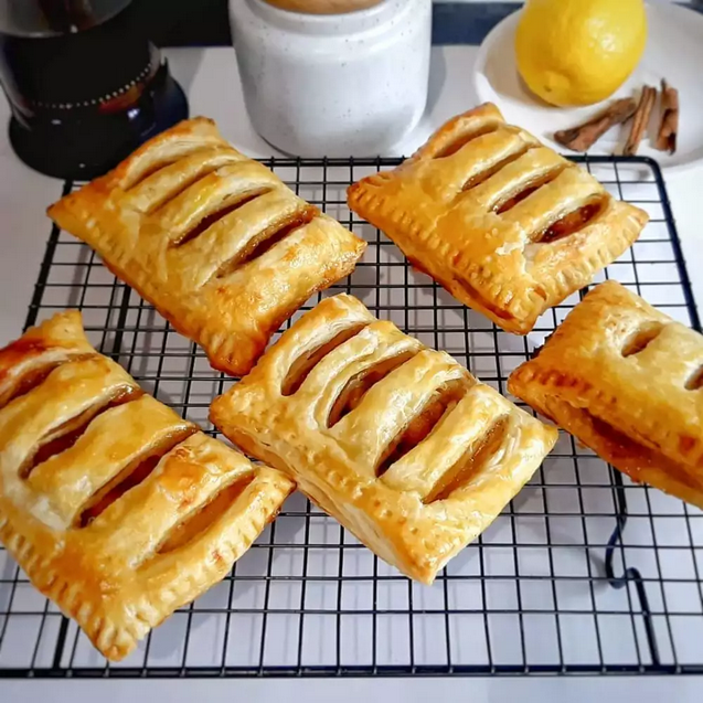 banana coffee puff pastry