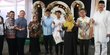 Ramai-Ramai Pasutri di Bogor Geruduk Kantor Kecamatan buat 'Nikah Ulang'