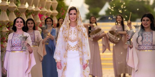 Cantik dan Anggunnya Rajwa Al Saif, Calon Istri Putra Mahkota Kerajaan Yordania