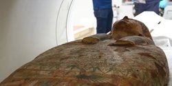 Ilmuwan Israel Pindai Dua Peti Mati Mesir Kuno, Identitas Mumi di Dalamnya Terungkap