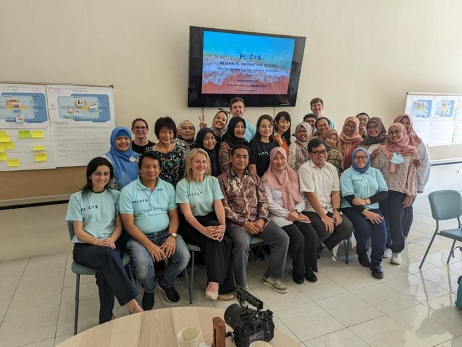 pusat pencegahan polusi plastik pertama di indonesia diluncurkan di banyuwangi