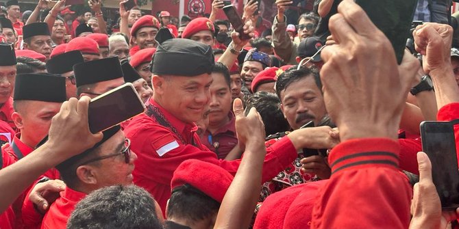 Cerita Ganjar Dibully dan Dimaki Ratusan Ribu Netizen