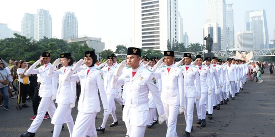 Sambut Harlah Pancasila, Masyarakat Antusias Ikut Pagelaran Kirab