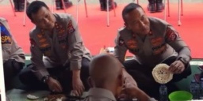 Jenderal Bintang 1 & 2 Polri Makan Lesehan Bareng Siswa SPN, Menunya Bikin Nagih