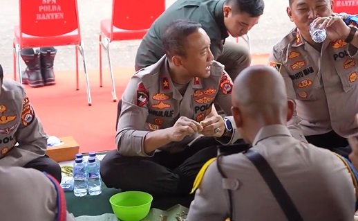 momen jenderal polisi makan bersama