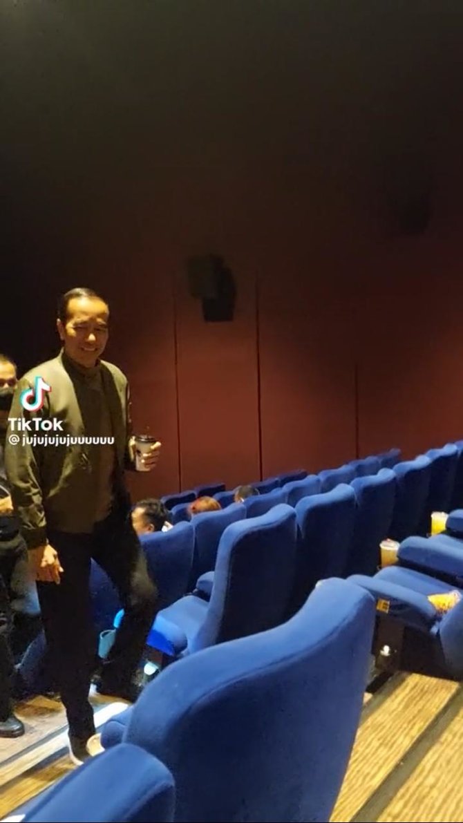 viral momen presiden jokowi nonton film fast x di bioskop jadi sorotan
