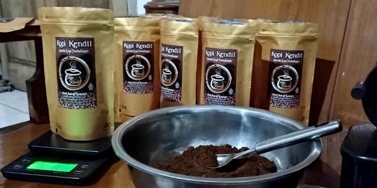 Menyeruput Kopi Kendil, Minuman Ala Pemuda Purbalingga Angkat Potensi Lokal