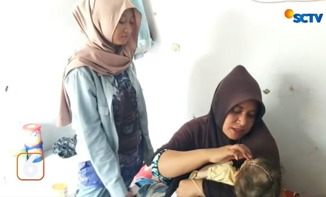 kisah pilu gadis tegal berhenti sekolah demi urus adiknya