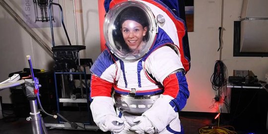 Ini Harga Fantastis 'Outfit' Astronot NASA saat Berada di Luar Angkasa