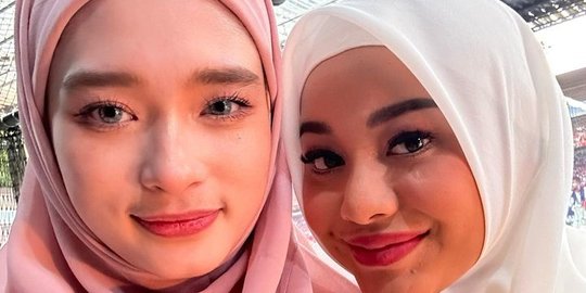 Sama-sama Cantik, ini Potret Kebersamaan Inara Rusli dan Aurel Hermansyah